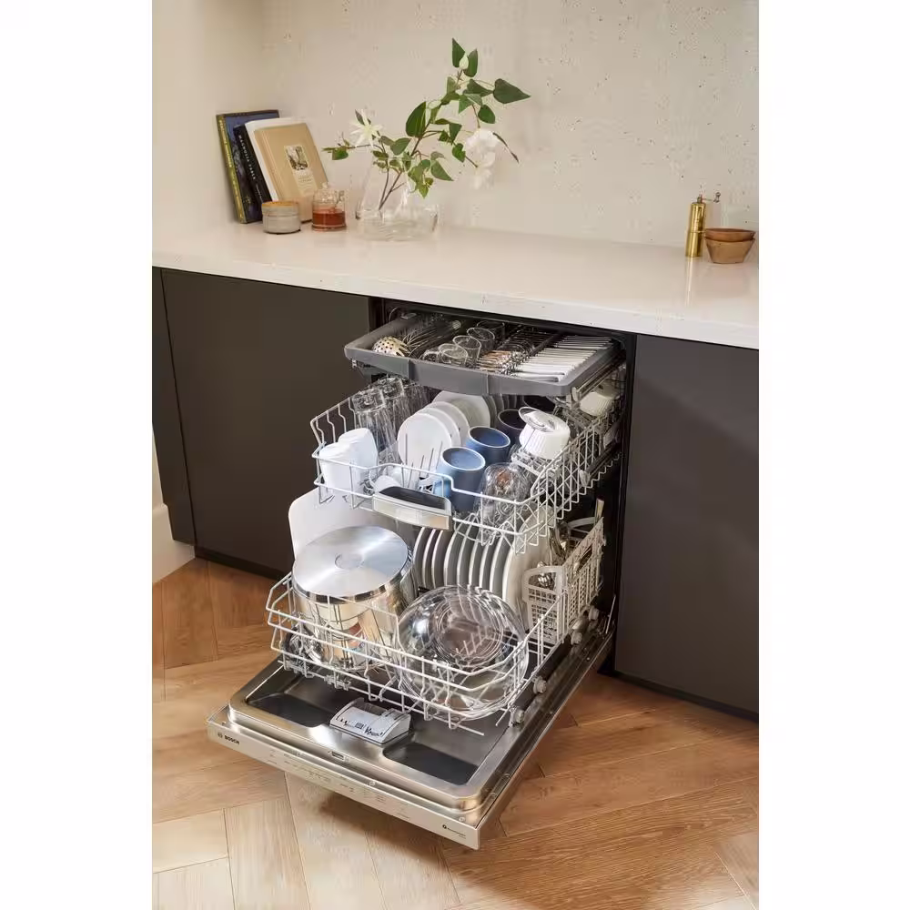 Bosch 500 Series 24 in. Stainess Steel Top Control Tall Tub Pocket Handle Dishwasher with Stainless Steel Tub, 44 dBA