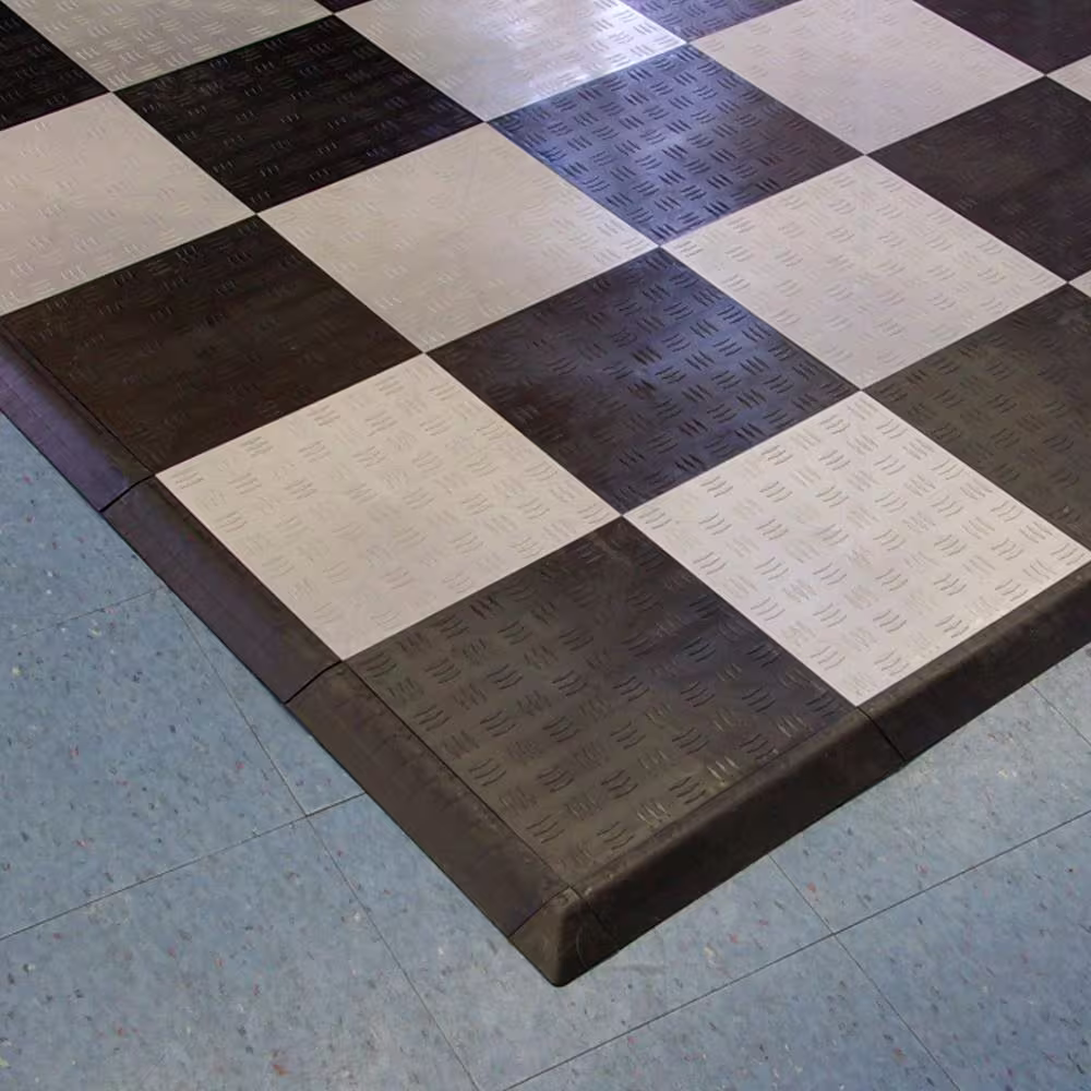 Greatmats Click Tile Black 2-3/8 in. x 2-3/8 in. x 5/8 in. Corner Ramp (Case of 4)